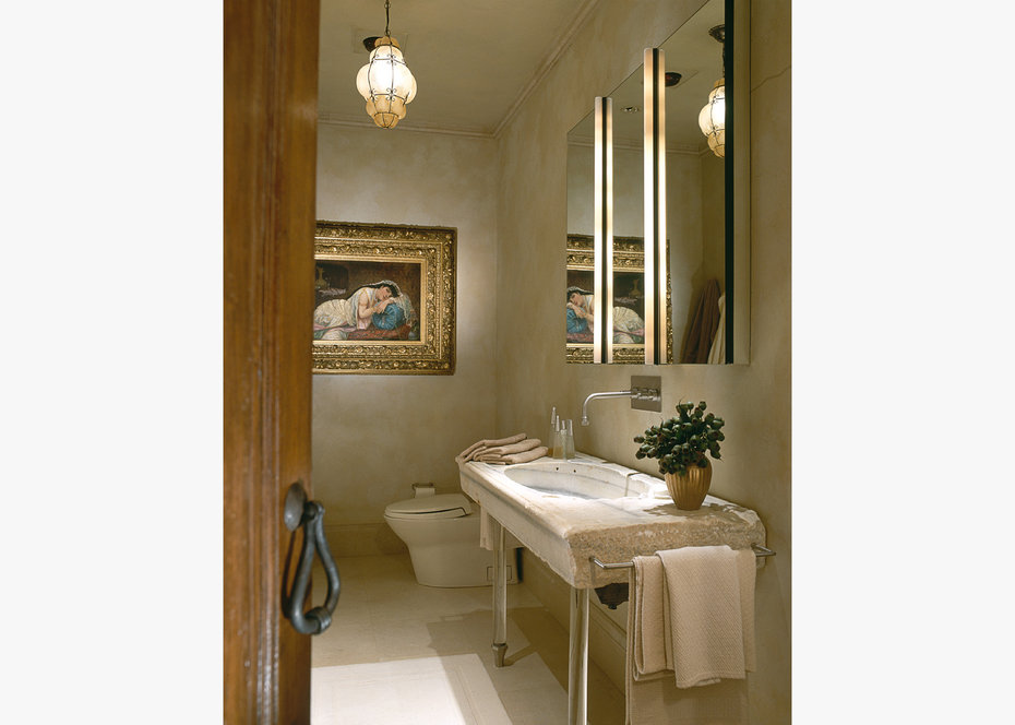 ROBB REPORT, Bathroom